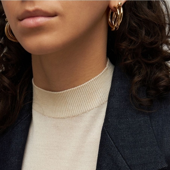 SALVATORE FERRAGAMO INTERTWINED GANCINI HOOP EARRINGS - Picture 2 of 5